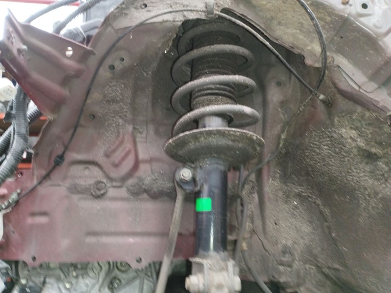 Recambio de amortiguador delantero izquierdo para toyota yaris (_p13_) 1.5 hybrid (nhp130_) referencia OEM IAM 485200D431  