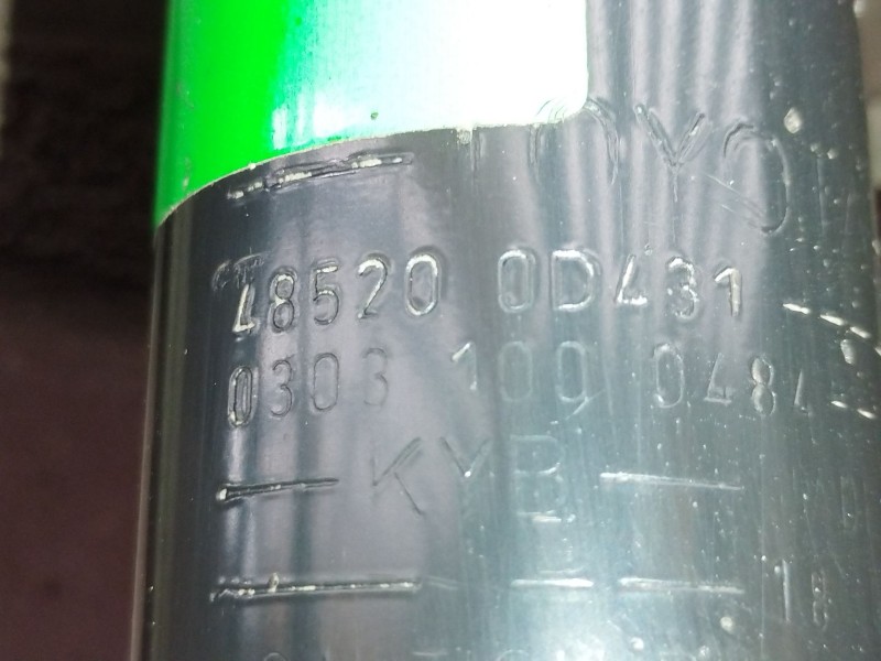 Recambio de amortiguador delantero izquierdo para toyota yaris (_p13_) 1.5 hybrid (nhp130_) referencia OEM IAM 485200D431  