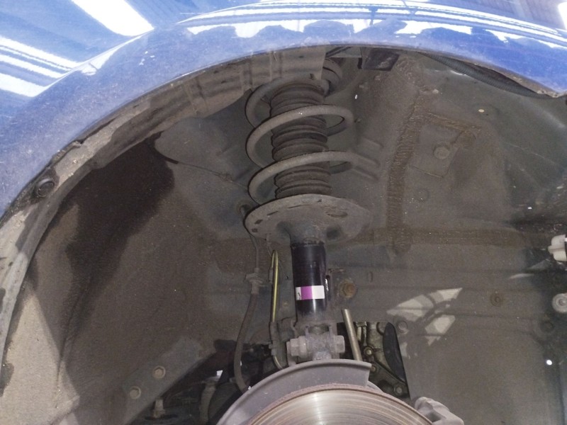 Recambio de amortiguador delantero derecho para toyota auris (_e18_) 1.6 (zre181_, zre185_) referencia OEM IAM 4851002E00  