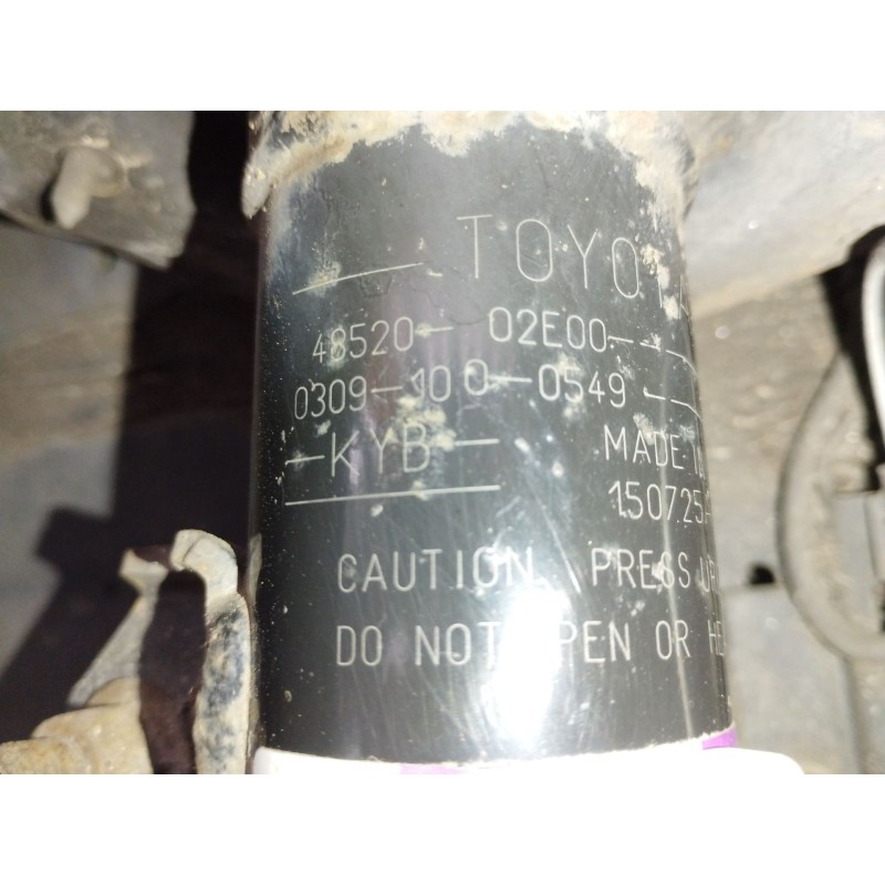 Recambio de amortiguador delantero izquierdo para toyota auris (_e18_) 1.6 (zre181_, zre185_) referencia OEM IAM 4852002E00  