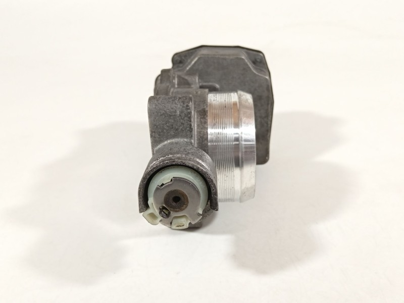 Recambio de caja mariposa para peugeot 407 (6d_) 2.0 16v (6drfjc, 6drfje, 6drfjf) referencia OEM IAM 9650787380 408239827001 
