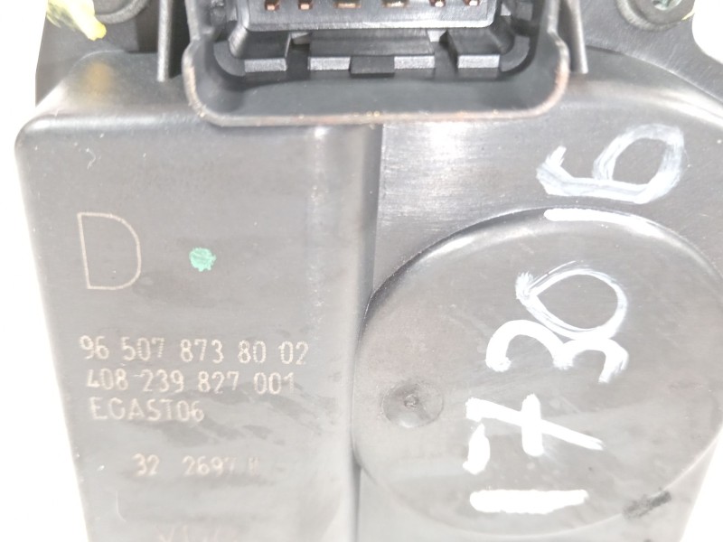 Recambio de caja mariposa para peugeot 407 (6d_) 2.0 16v (6drfjc, 6drfje, 6drfjf) referencia OEM IAM 9650787380 408239827001 
