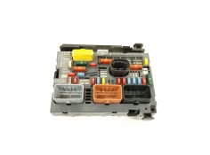 Recambio de caja reles / fusibles para peugeot 5008 (0u_, 0e_) 1.6 hdi referencia OEM IAM 9667044980 BSMR0200 