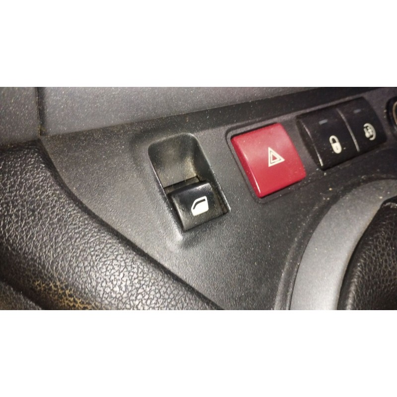 Recambio de mando elevalunas delantero izquierdo para citroën berlingo multispace (b9) 1.6 hdi 110 referencia OEM IAM   