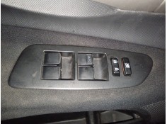 Recambio de mando elevalunas delantero izquierdo para toyota auris (_e15_) 1.6 (zre151_) referencia OEM IAM   