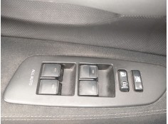 Recambio de mando elevalunas delantero izquierdo para toyota auris (_e15_) 1.4 d-4d (nde150_) referencia OEM IAM   