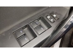 Recambio de mando elevalunas delantero izquierdo para toyota auris (_e18_) 1.8 hybrid (zwe186_) referencia OEM IAM   