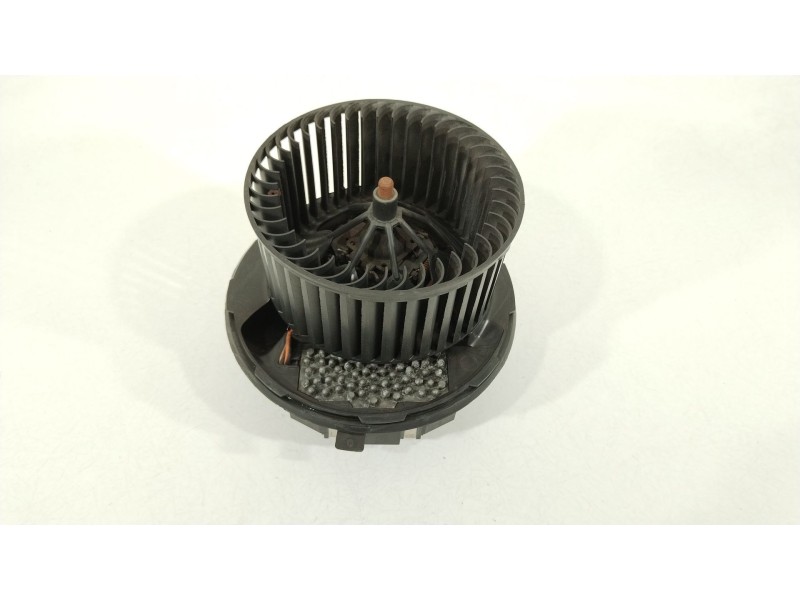 Recambio de ventilador calefaccion para seat altea (5p1) 2.0 tdi 16v referencia OEM IAM 3C0907521D F011500045 1K1820015G