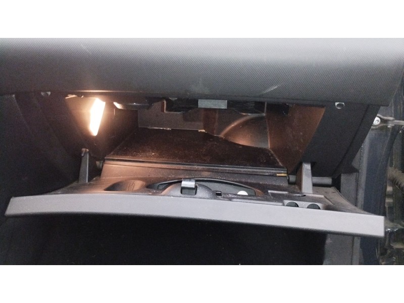 Recambio de guantera para peugeot 308 i (4a_, 4c_) 1.6 hdi referencia OEM IAM   