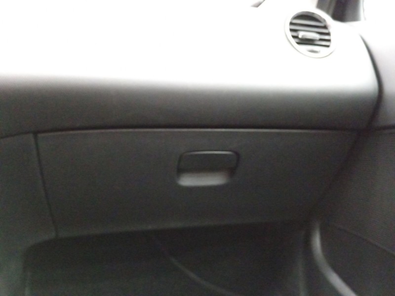 Recambio de guantera para peugeot 308 sw i (4e_, 4h_) 1.6 hdi referencia OEM IAM   