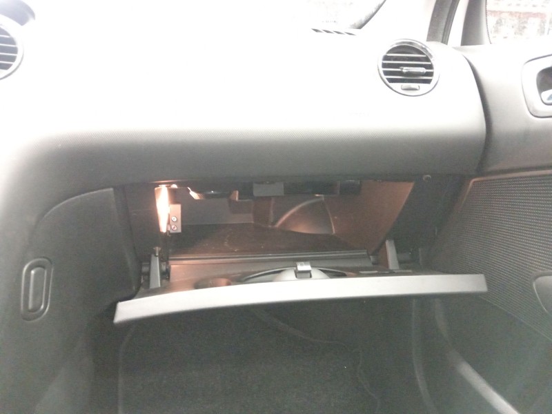 Recambio de guantera para peugeot 308 i (4a_, 4c_) 1.6 hdi referencia OEM IAM   
