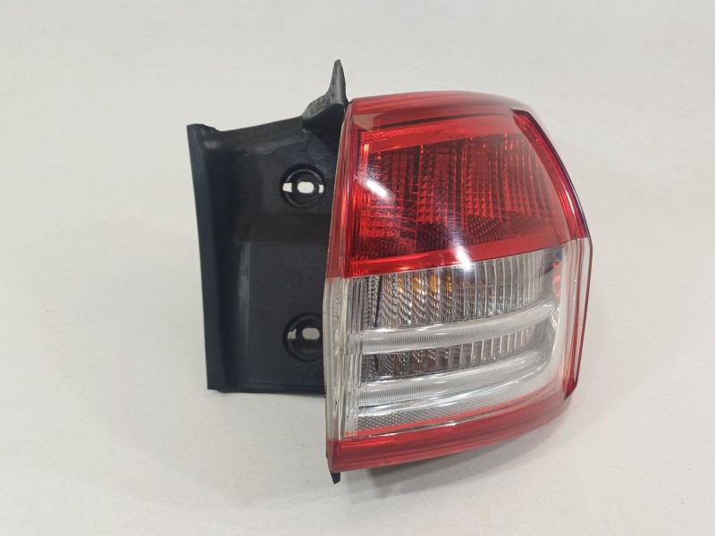 Recambio de piloto trasero derecho para ford kuga ii (dm2) 2.0 tdci referencia OEM IAM CV4413404BH  