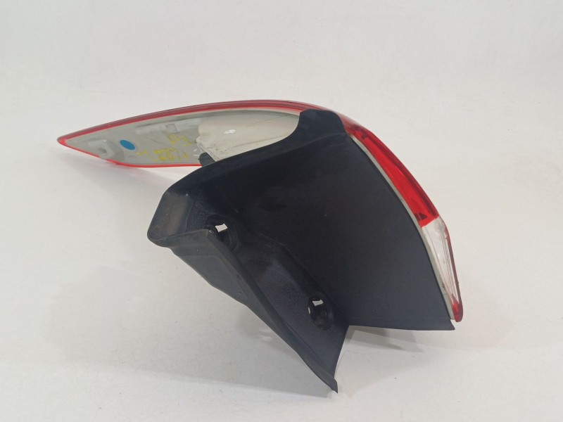 Recambio de piloto trasero derecho para ford kuga ii (dm2) 2.0 tdci referencia OEM IAM CV4413404BH  