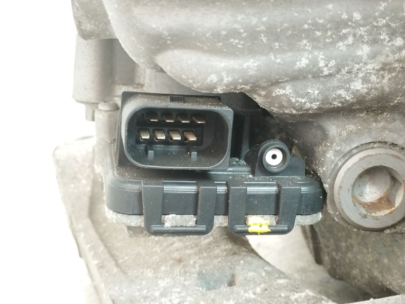 Recambio de caja transfer para bmw 5 touring (f11) 525 d xdrive referencia OEM IAM 7639263 A2C73522100 27607639261