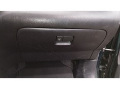 Recambio de guantera para toyota rav 4 ii (_a2_) 2.0 d 4wd (cla20_, cla21_) referencia OEM IAM 5555042030B1  