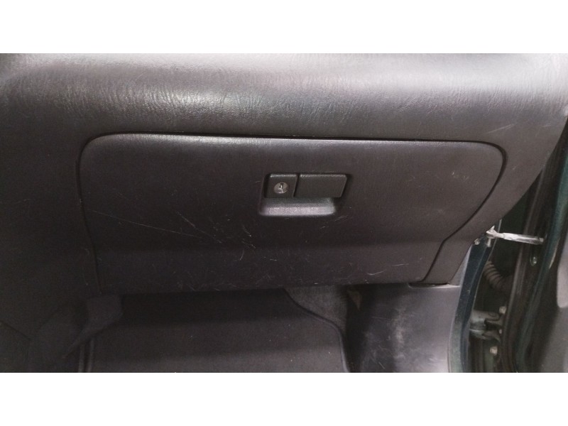 Recambio de guantera para toyota rav 4 ii (_a2_) 2.0 d 4wd (cla20_, cla21_) referencia OEM IAM 5555042030B1  