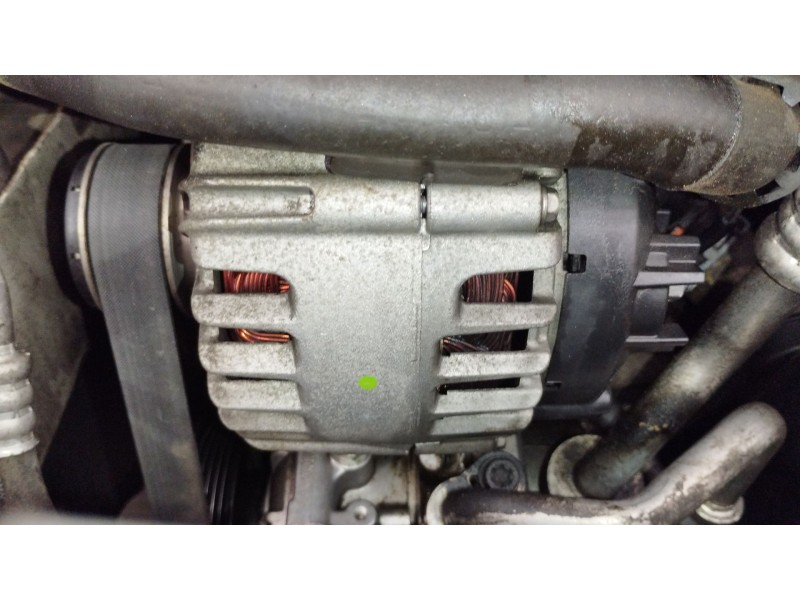 Recambio de alternador para volkswagen golf vi (5k1) 1.6 tdi referencia OEM IAM 03L903023F TG14C026 