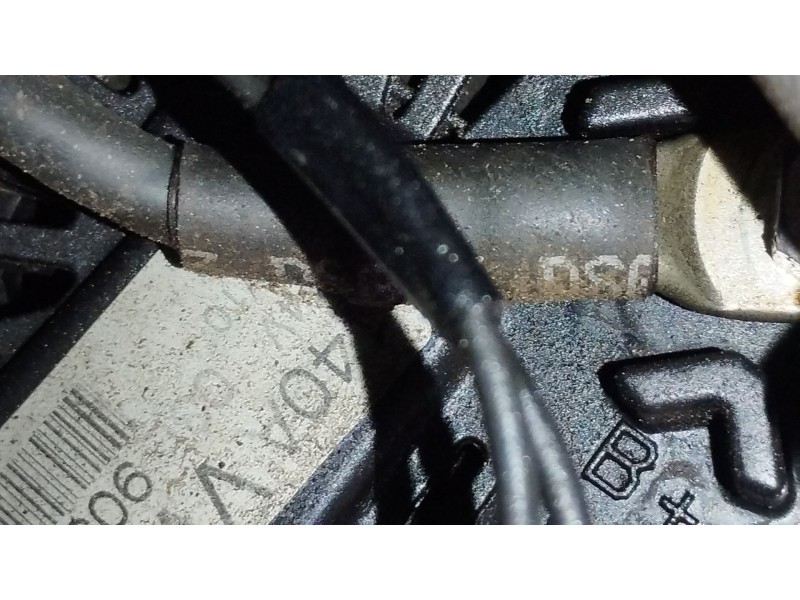 Recambio de alternador para volkswagen golf vi (5k1) 1.6 tdi referencia OEM IAM 03L903023F TG14C026 