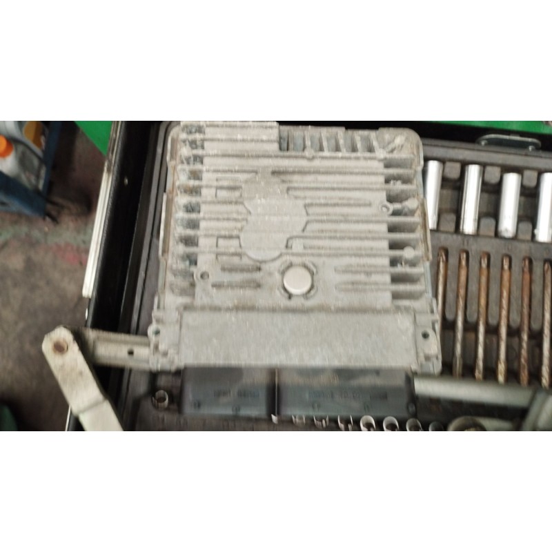 Recambio de centralita motor uce para volkswagen golf vi (5k1) 1.6 tdi referencia OEM IAM 03L906023ML 5WP42691AA 