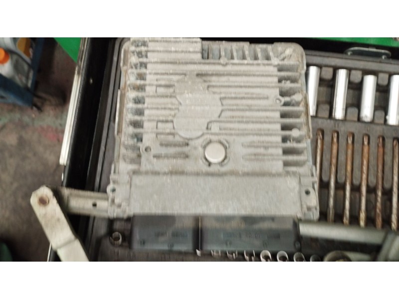 Recambio de centralita motor uce para volkswagen golf vi (5k1) 1.6 tdi referencia OEM IAM 03L906023ML 5WP42691AA 