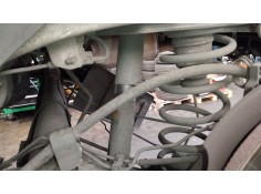 Recambio de amortiguador trasero izquierdo para peugeot partner tepee 1.6 bluehdi 100 referencia OEM IAM 9674213480  