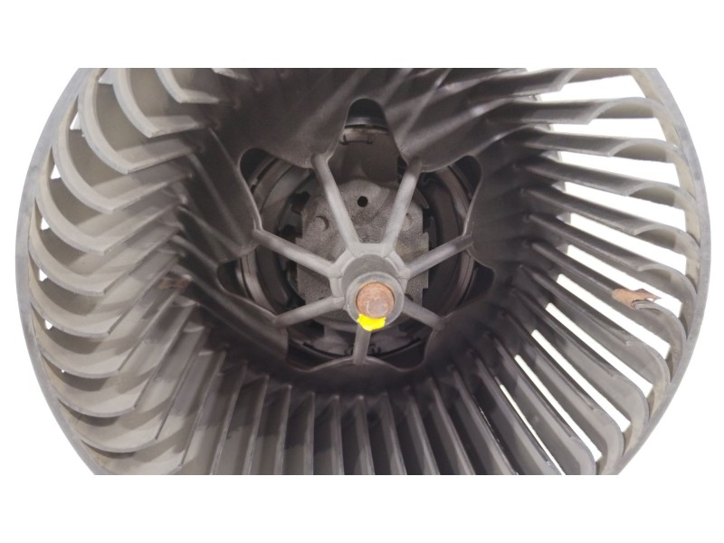 Recambio de ventilador calefaccion para audi a3 (8p1) 2.0 tdi 16v referencia OEM IAM 1K1820015 F983228M 