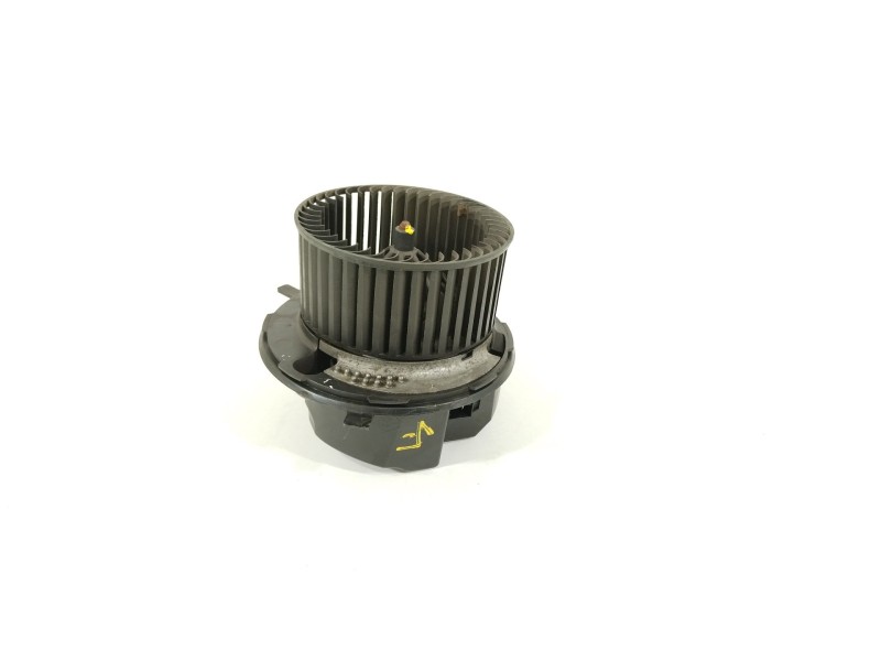 Recambio de ventilador calefaccion para audi a3 (8p1) 2.0 tdi 16v referencia OEM IAM 1K1820015 F983228M 