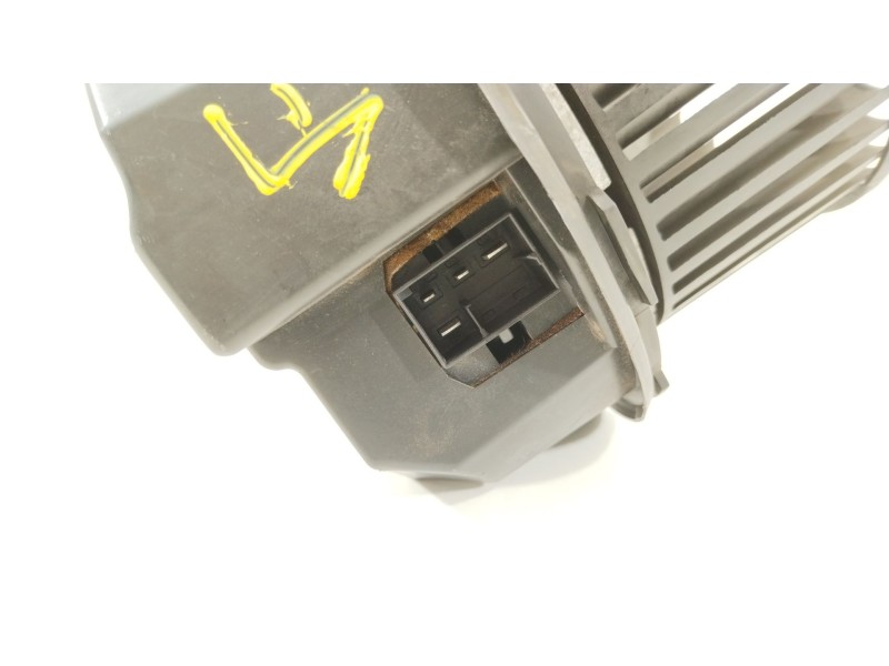 Recambio de ventilador calefaccion para audi a3 (8p1) 2.0 tdi 16v referencia OEM IAM 1K1820015 F983228M 