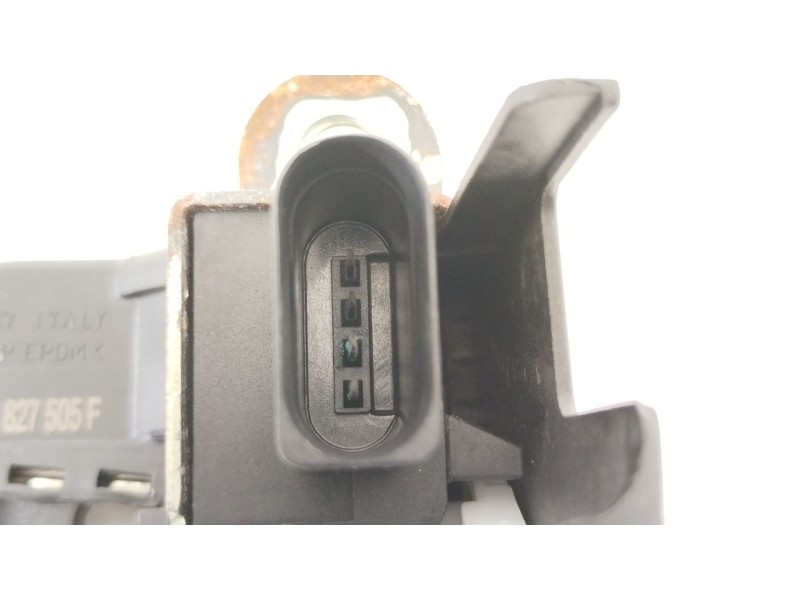 Recambio de cerradura maletero / porton para volkswagen golf vi (5k1) 1.4 tsi referencia OEM IAM 1K6827505F  