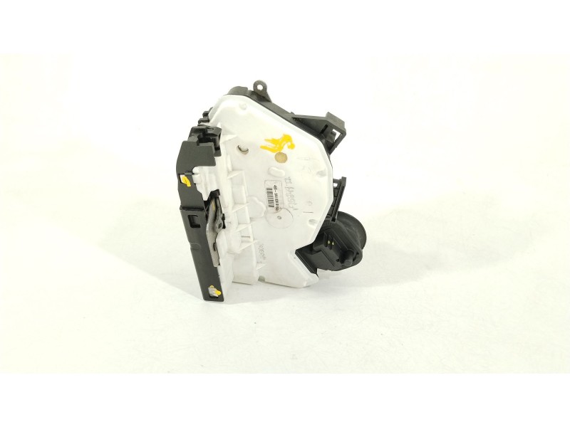 Recambio de cerradura puerta trasera izquierda para volkswagen golf vi (5k1) 1.4 tsi referencia OEM IAM 5K4839015B  