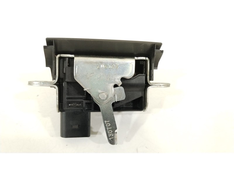 Recambio de cerradura maletero / porton para seat leon (1p1) 2.0 tdi 16v referencia OEM IAM 1P0827505A  