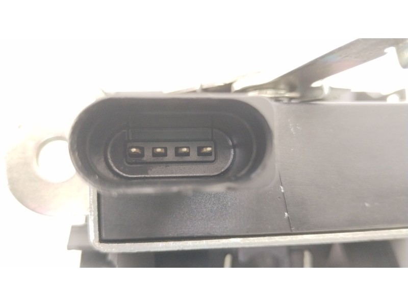 Recambio de cerradura maletero / porton para seat leon (1p1) 2.0 tdi 16v referencia OEM IAM 1P0827505A  