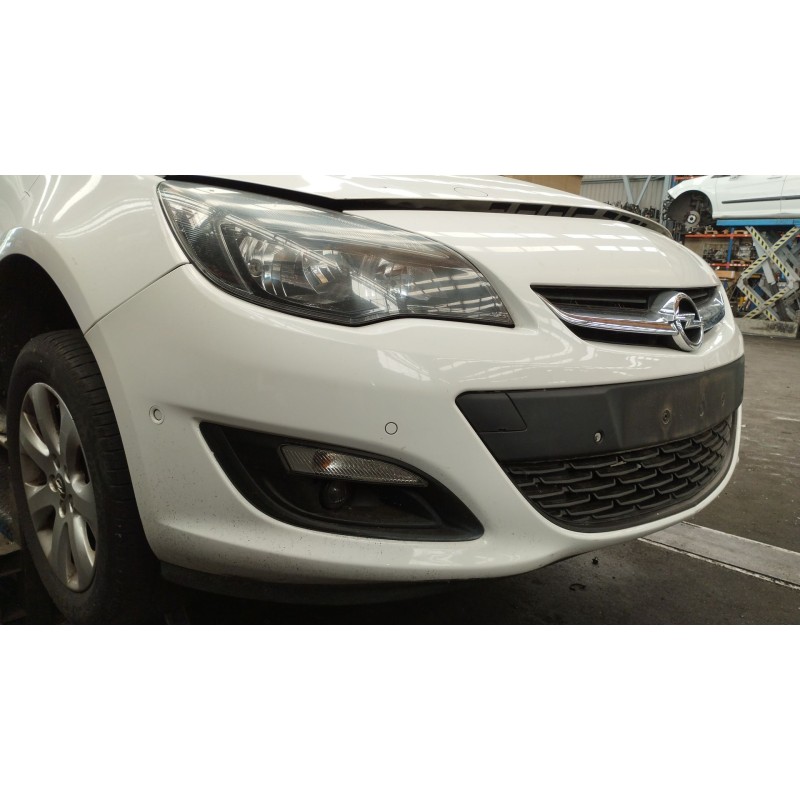 Recambio de paragolpes delantero para opel astra j sports tourer (p10) 1.4 turbo (35) referencia OEM IAM   