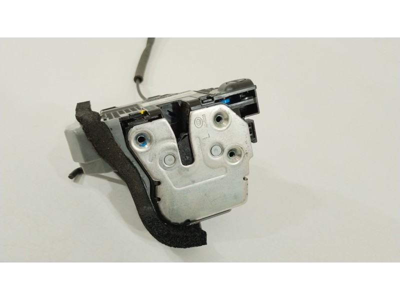 Recambio de cerradura puerta trasera izquierda para hyundai i20 ii (gb, ib) 1.4 crdi referencia OEM IAM 81410C8020  