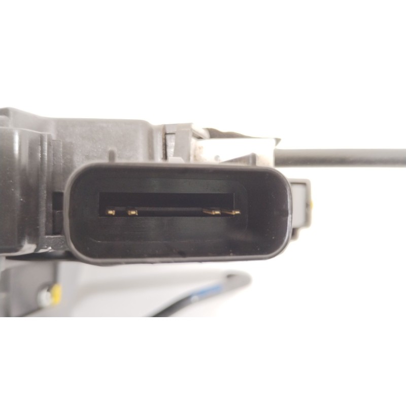 Recambio de cerradura puerta trasera izquierda para hyundai i20 ii (gb, ib) 1.4 crdi referencia OEM IAM 81410C8020  