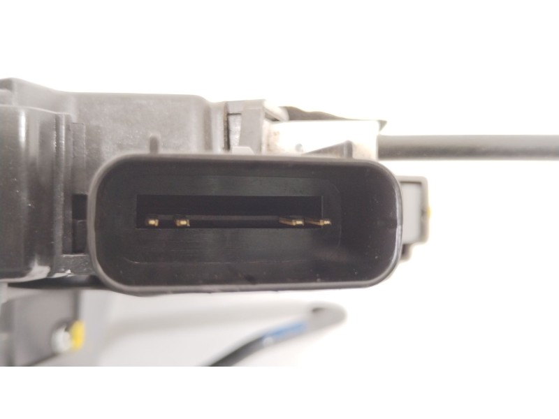 Recambio de cerradura puerta trasera izquierda para hyundai i20 ii (gb, ib) 1.4 crdi referencia OEM IAM 81410C8020  