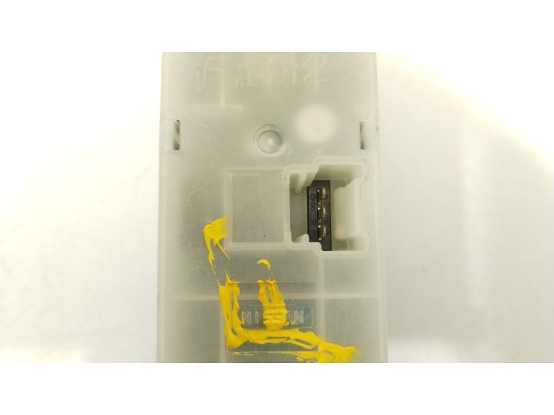 Recambio de mando elevalunas delantero izquierdo para nissan qashqai i (j10, nj10) 2.0 dci referencia OEM IAM 25401JD00B  