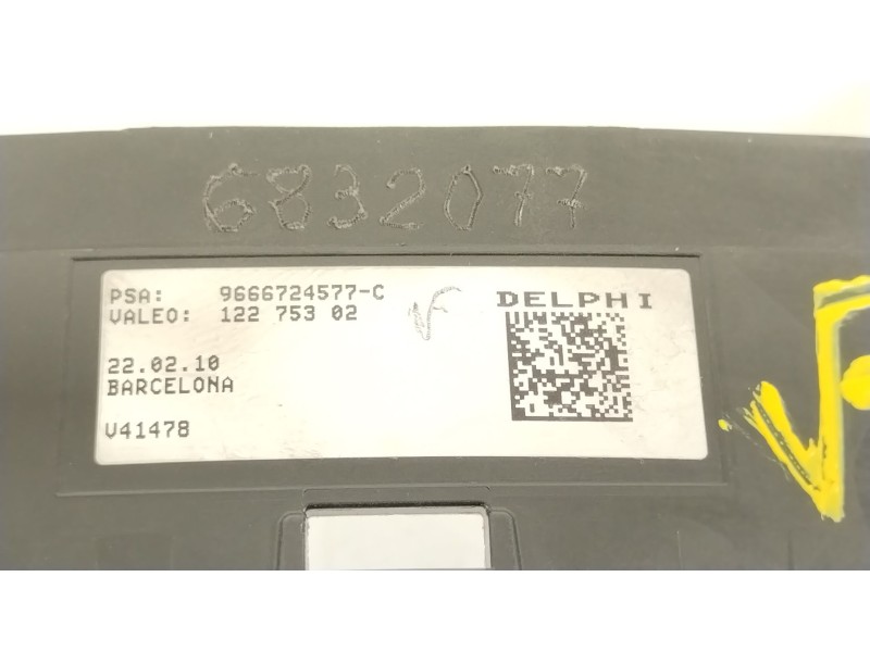 Recambio de mando multifuncion para peugeot 5008 (0u_, 0e_) 1.6 hdi referencia OEM IAM 9666724577  