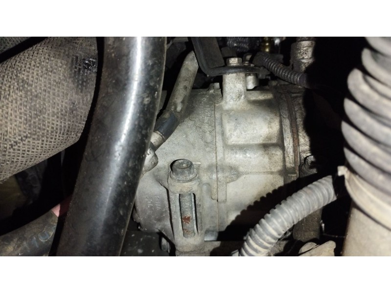 Recambio de compresor aire acondicionado para lexus is ii (_e2_) 220d (ale20) referencia OEM IAM 8831053060  