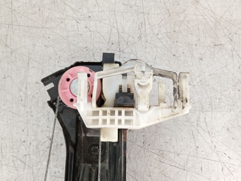 Recambio de elevalunas delantero izquierdo para fiat bravo ii (198_) 1.4 t-jet (198axg1b) referencia OEM IAM 51779572  