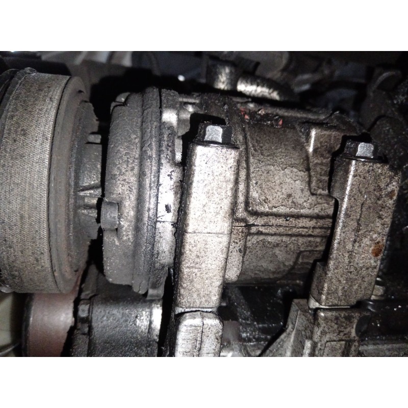 Recambio de compresor aire acondicionado para kia sorento i (jc) 2.5 crdi referencia OEM IAM 977013E050  