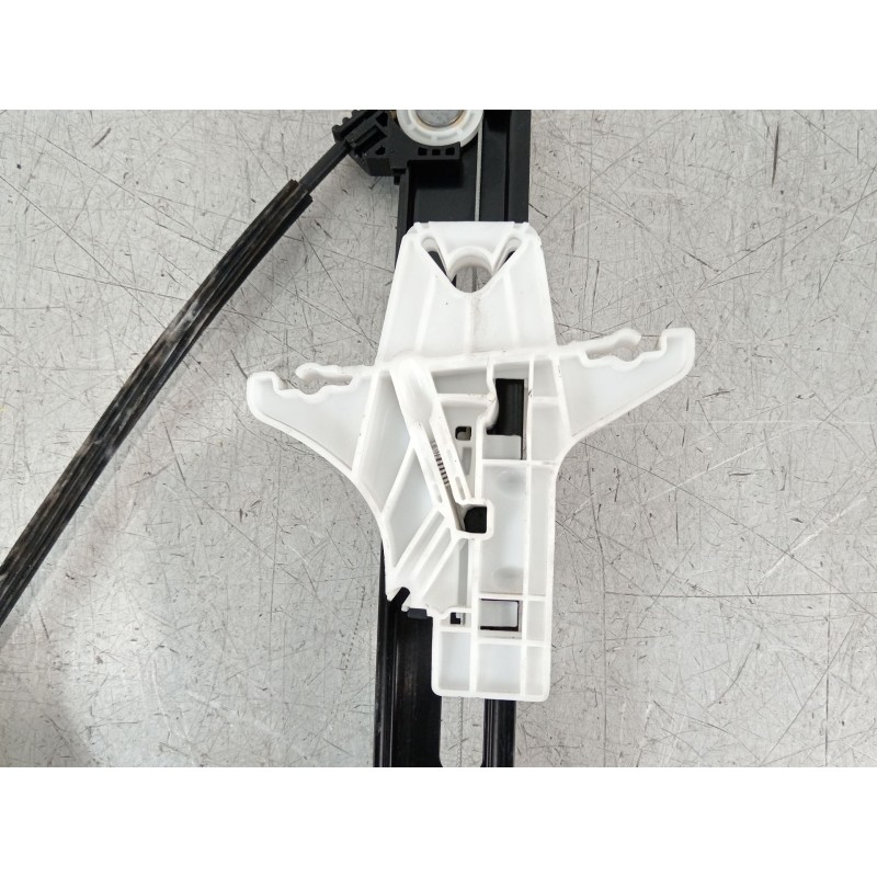 Recambio de elevalunas trasero izquierdo para volkswagen polo vi (aw1, bz1, ae1) 1.0 tsi referencia OEM IAM 2G6839461B  