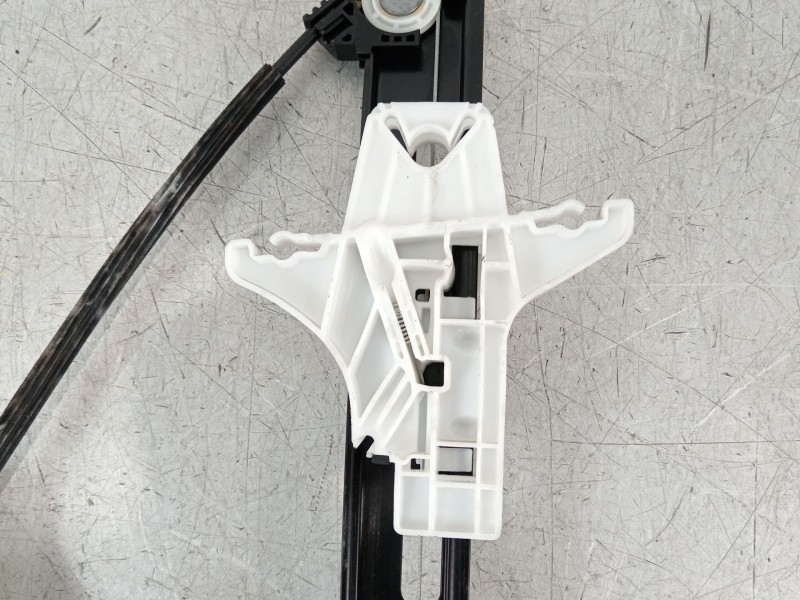Recambio de elevalunas trasero izquierdo para volkswagen polo vi (aw1, bz1, ae1) 1.0 tsi referencia OEM IAM 2G6839461B  
