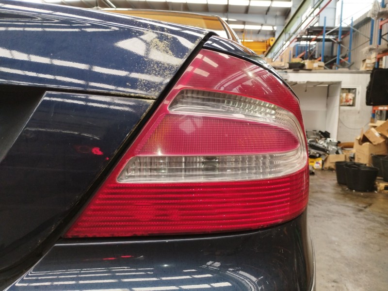 Recambio de piloto trasero derecho para mercedes-benz clk (c209) clk 240 (209.361) referencia OEM IAM   