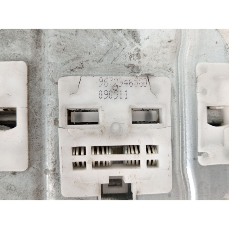 Recambio de elevalunas delantero derecho para citroën berlingo multispace (b9) 1.6 hdi 110 referencia OEM IAM 9672946580  