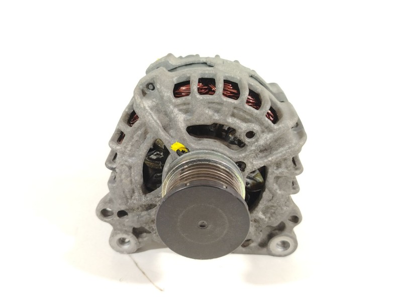 Recambio de alternador para audi a3 sportback (8va, 8vf) 2.0 tdi referencia OEM IAM 03L903023K F000BL0800 