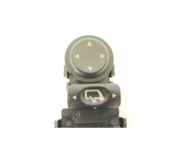 Recambio de mando elevalunas delantero izquierdo para citroën c4 i (lc_) 1.6 hdi referencia OEM IAM 6554HA  