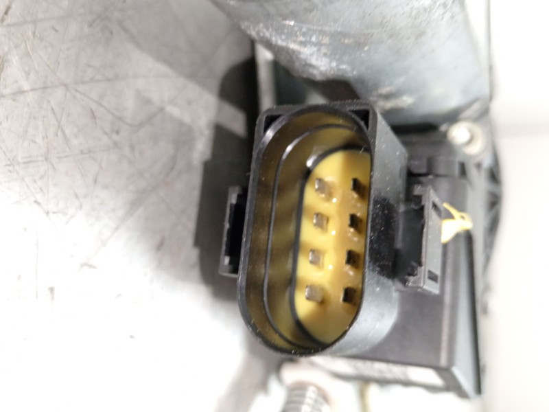 Recambio de elevalunas delantero izquierdo para audi a3 (8l1) 1.6 referencia OEM IAM 8L3837461  