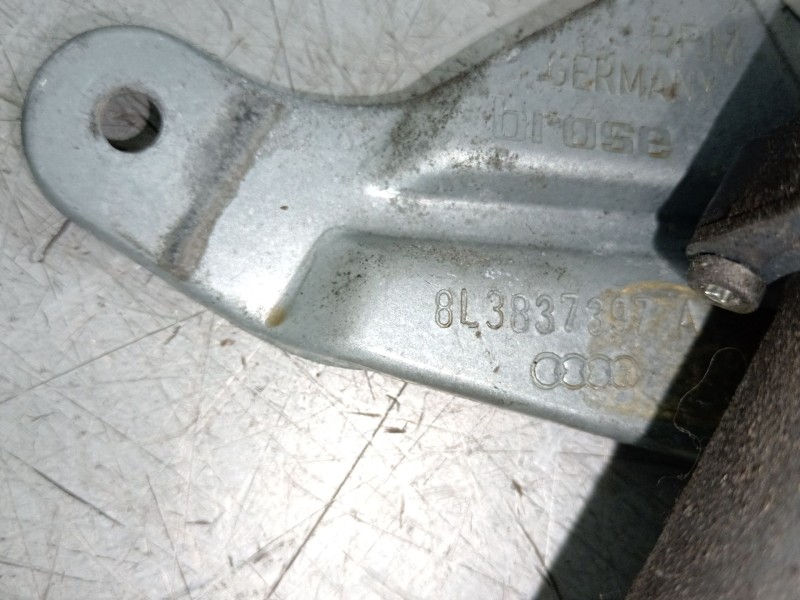 Recambio de elevalunas delantero izquierdo para audi a3 (8l1) 1.6 referencia OEM IAM 8L3837461  