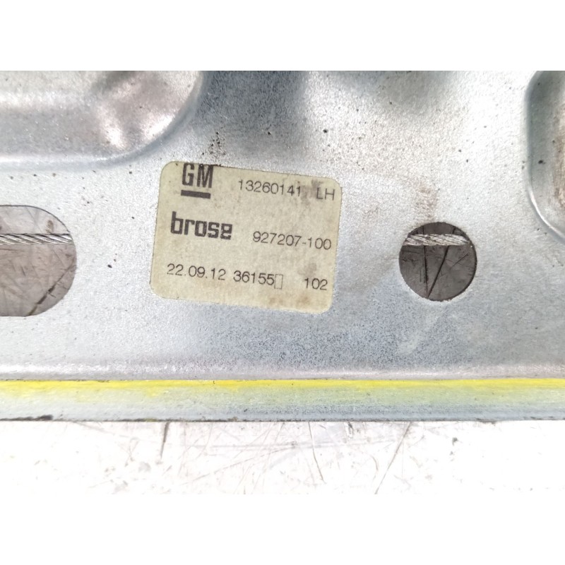 Recambio de elevalunas trasero izquierdo para opel zafira tourer c (p12) 2.0 cdti (75) referencia OEM IAM 13260141  